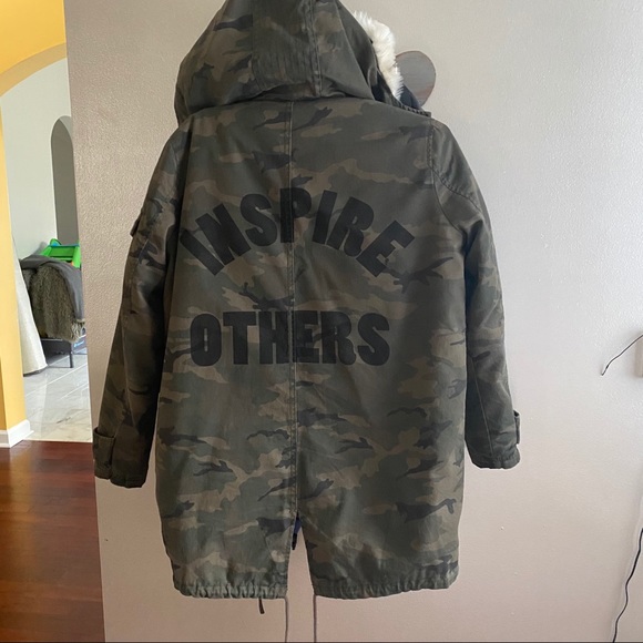 Zara camouflage coat - Picture 5 of 12